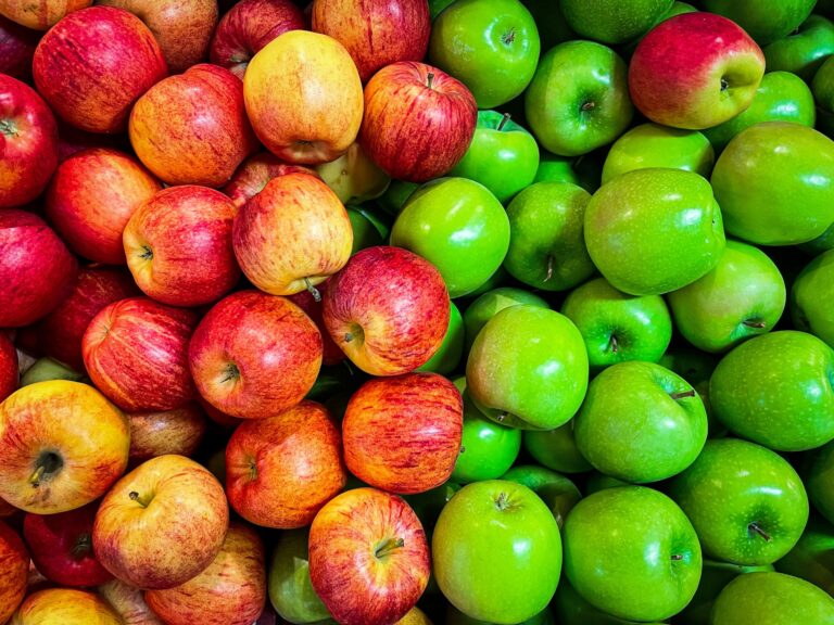 Apples in a Bushel: Understanding Produce Measurements